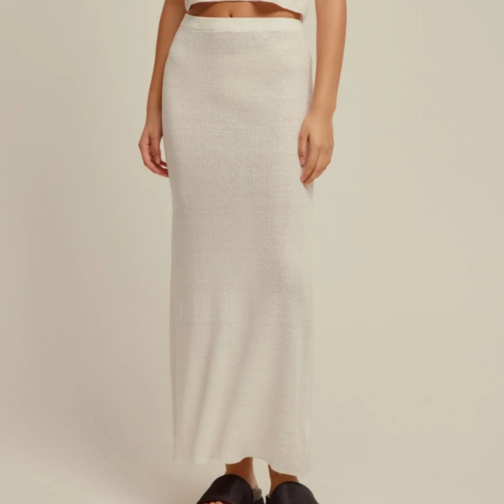 NEW Venroy Rib Knitted Skirt in Off White